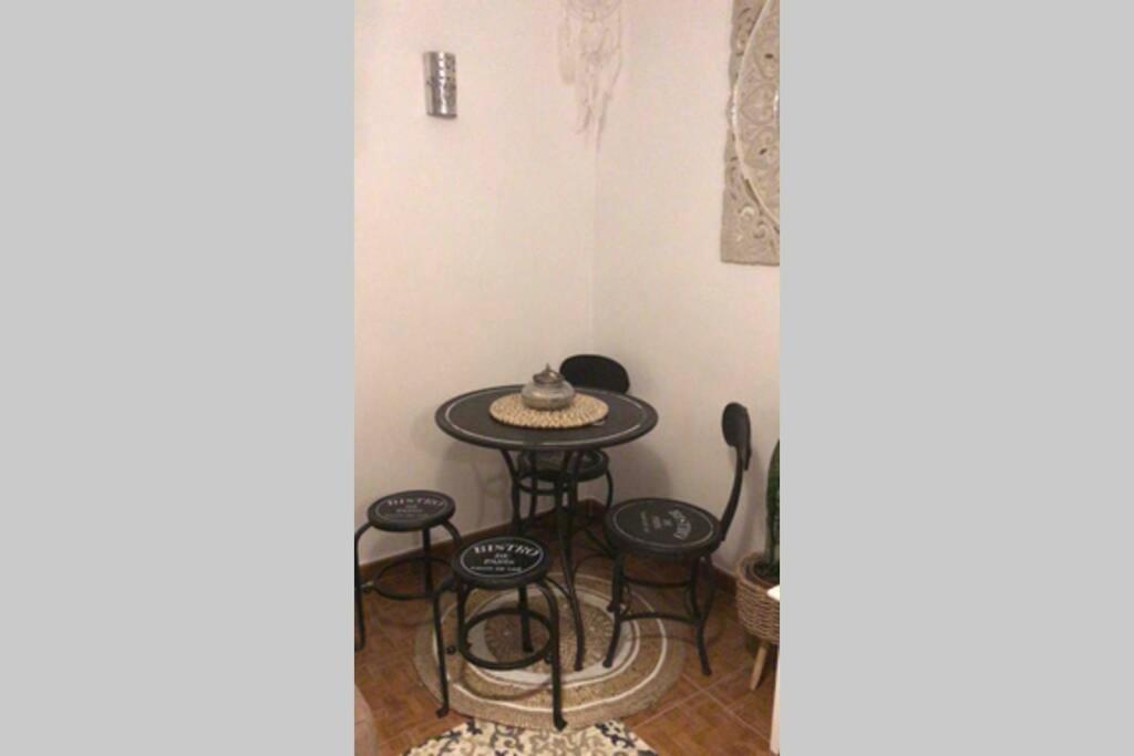 Apartamento Buddhaloungeapartments 3 Buddhaloungeapartments #3 Primera Planta *