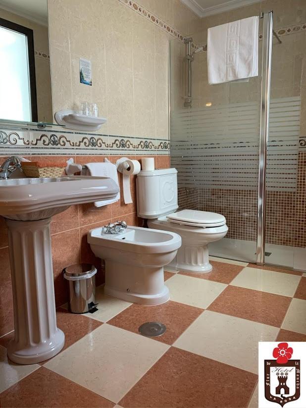 Flor De La Mancha Hotel 3*
