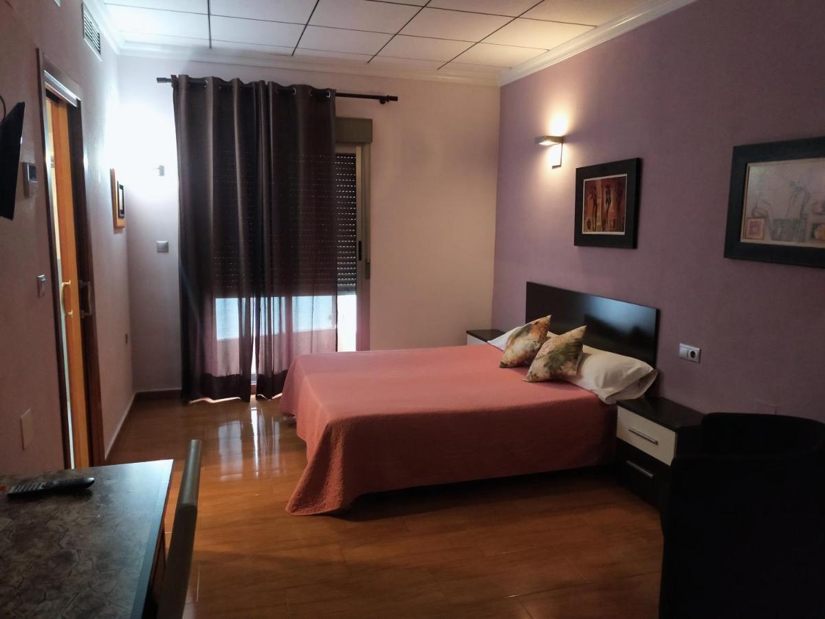 Hotel Almoradi 3*