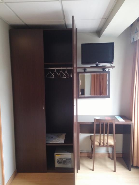Hotel Náutico *