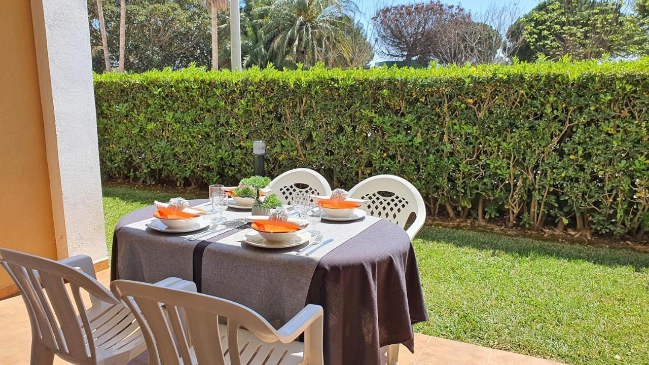 Apartment Juncos Y Lirios, *