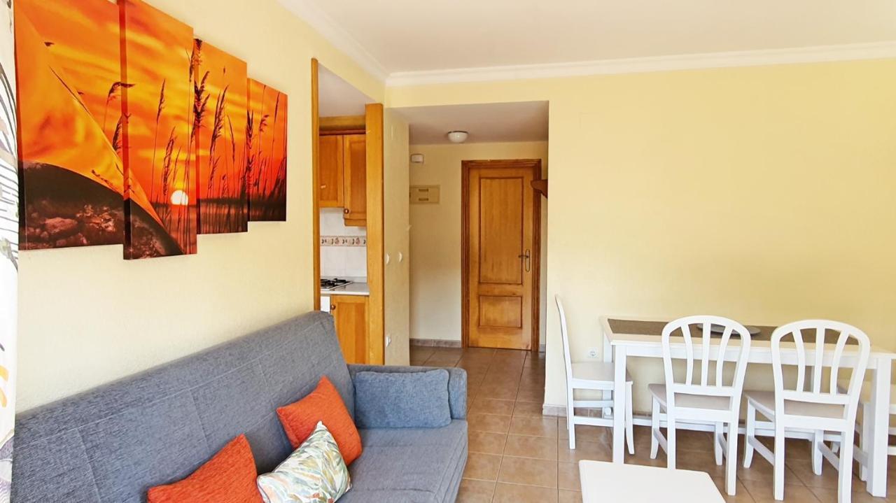 Apartment Juncos Y Lirios, *