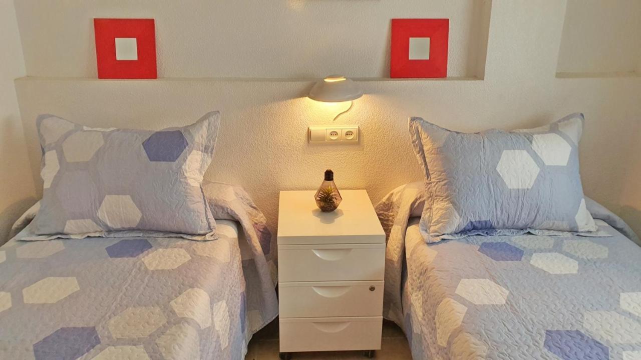Juncos Y Lirios, Apartment *