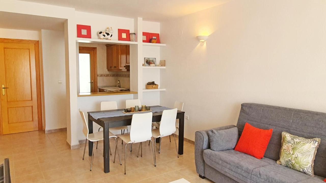 Apartment Juncos Y Lirios, *