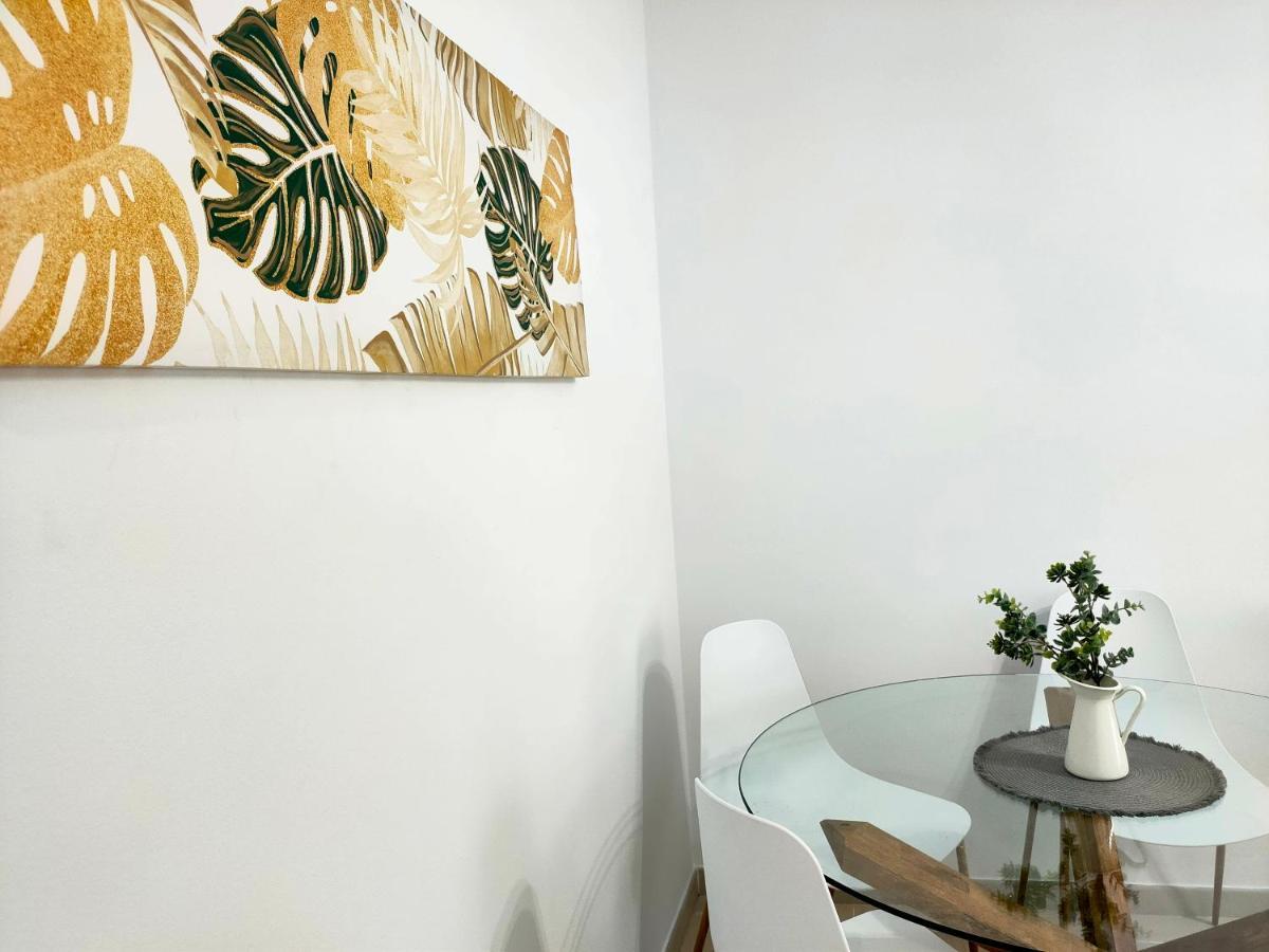 Apartment Relax Chiclana-aparcamiento Privado-tv Cable-wifiplus-aire Acond-incluido