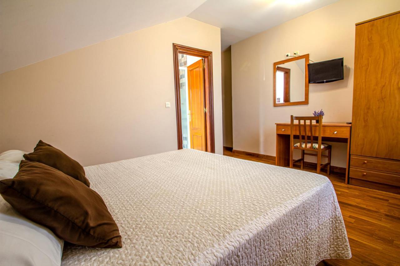 Fimar Hostal