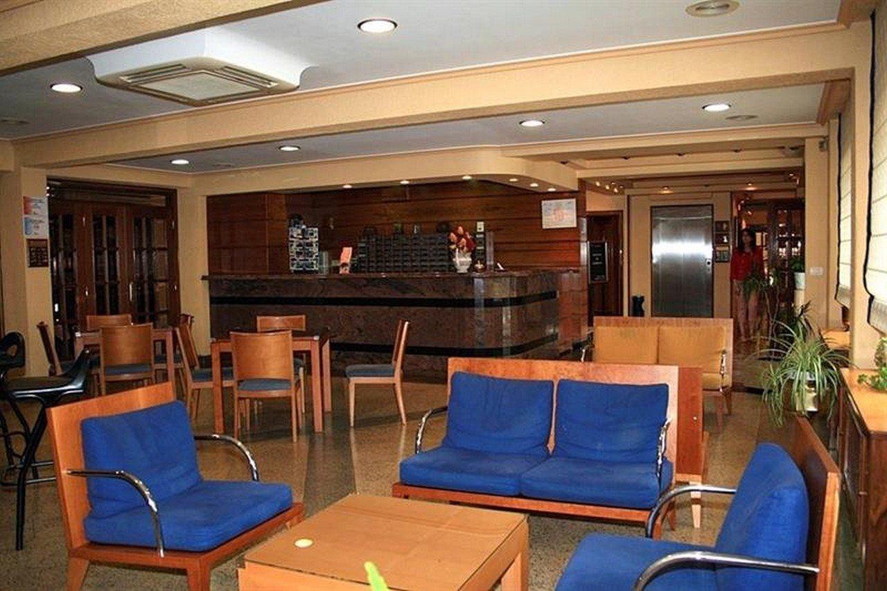 Vegas Hotel