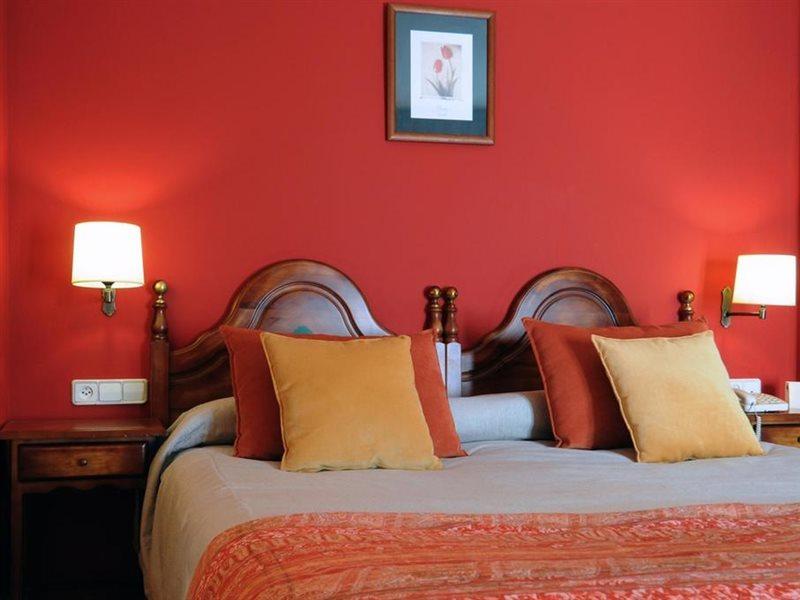 Hotel Eth Pomer 3*