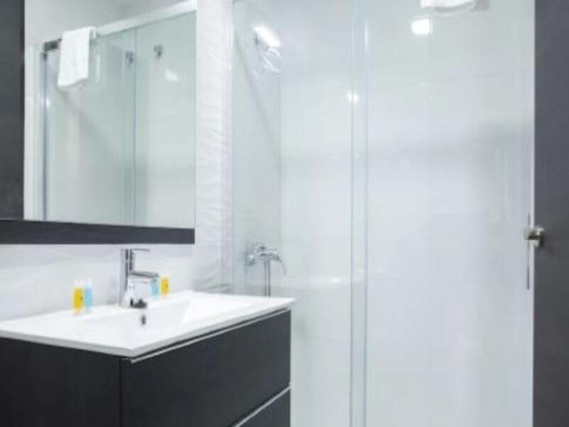 Victoria Hotel 3*