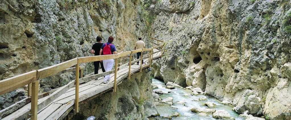 Casas Cueva El Mirador De * Galera
