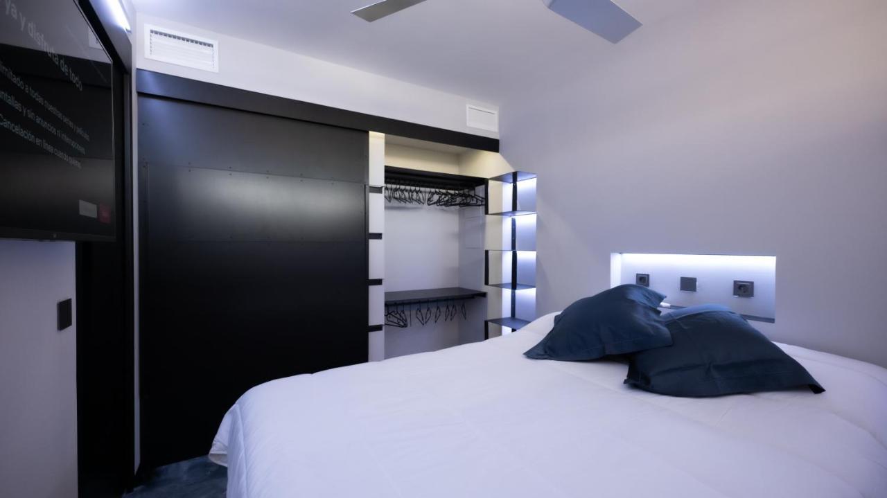 Apartamento La Farola - Luxury Domotic Flat In Puerto Deportivo