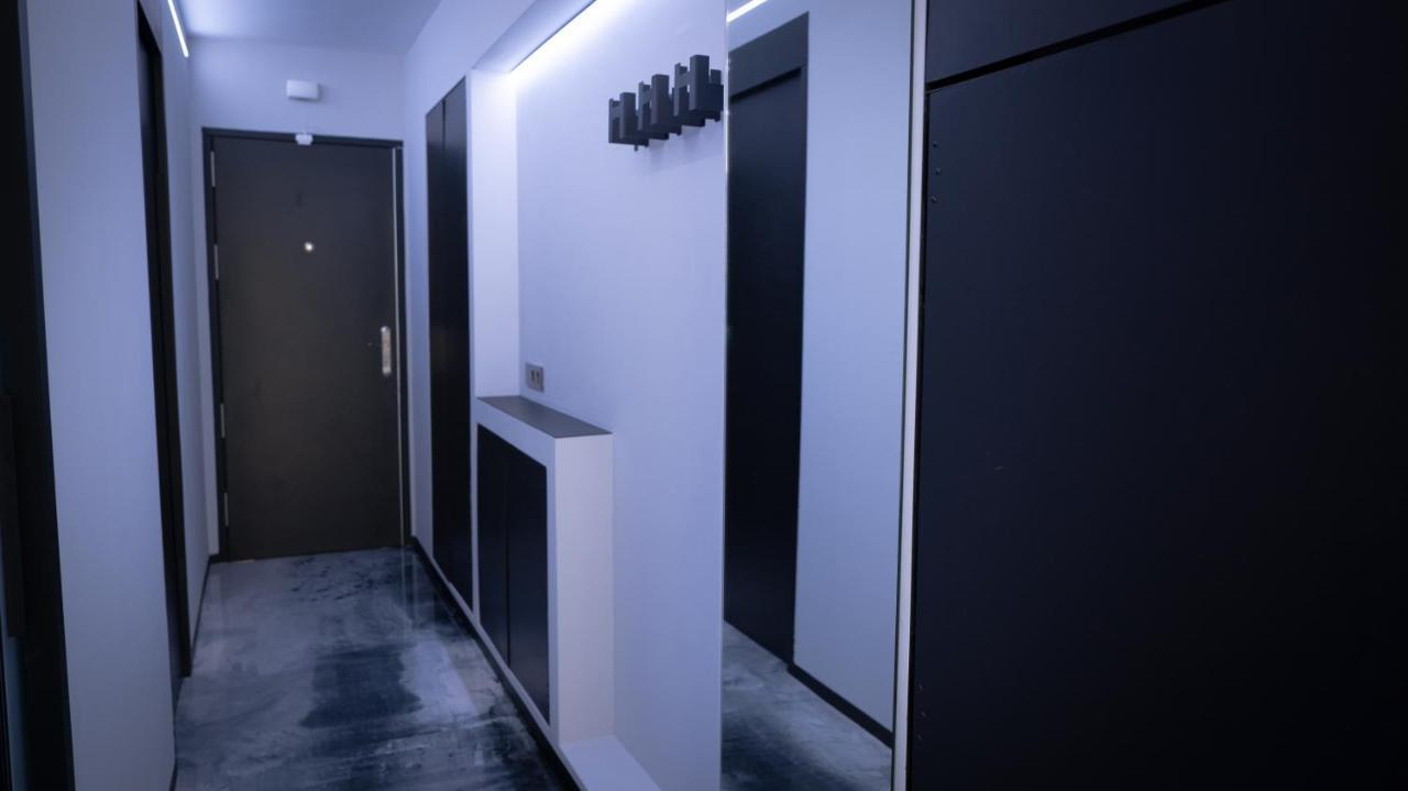 Apartamento La Farola - Luxury Domotic Flat In Puerto Deportivo