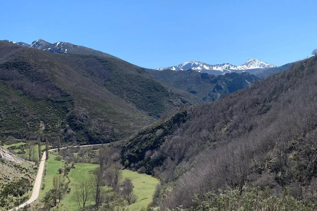 Casa Montana De Y Picos De Europa I Apartment
