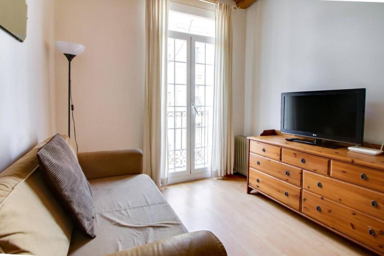 Apartment Modern 2 Bedroom In Poble Sec 7 Minutes To Metro