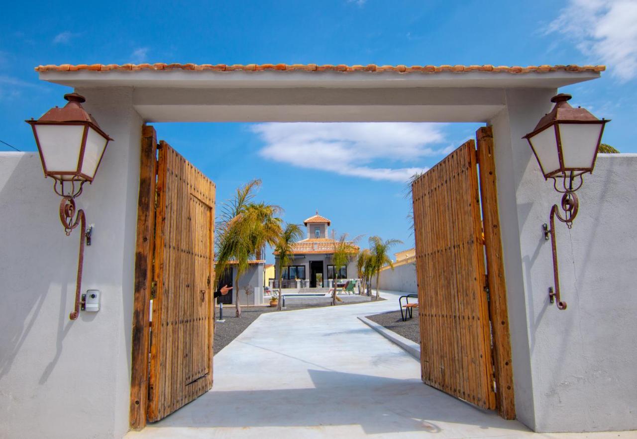 La Casa Gris Boutique Villa