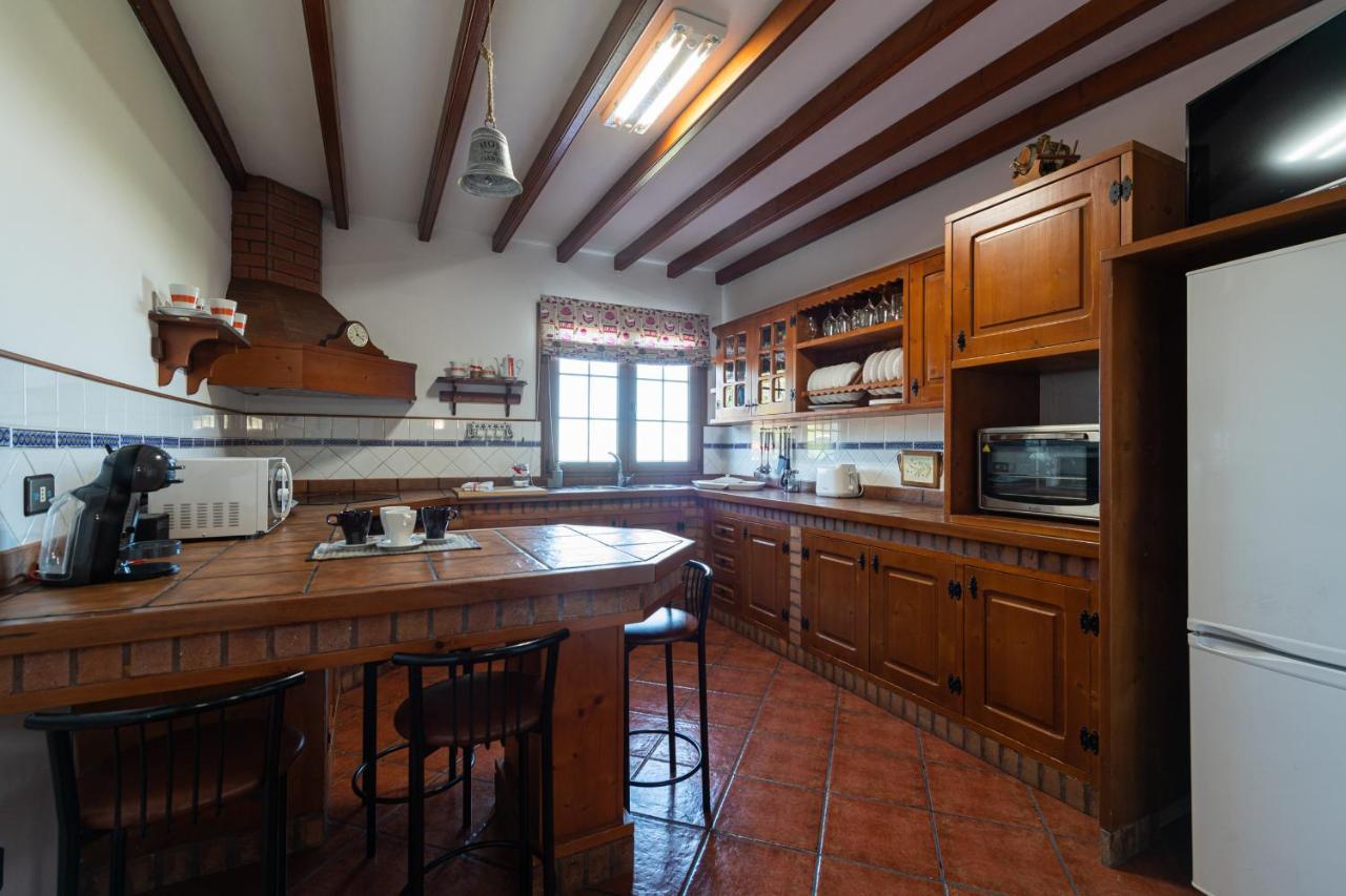 Villa The Corner Of Dreams - Pool - Parking - Rural