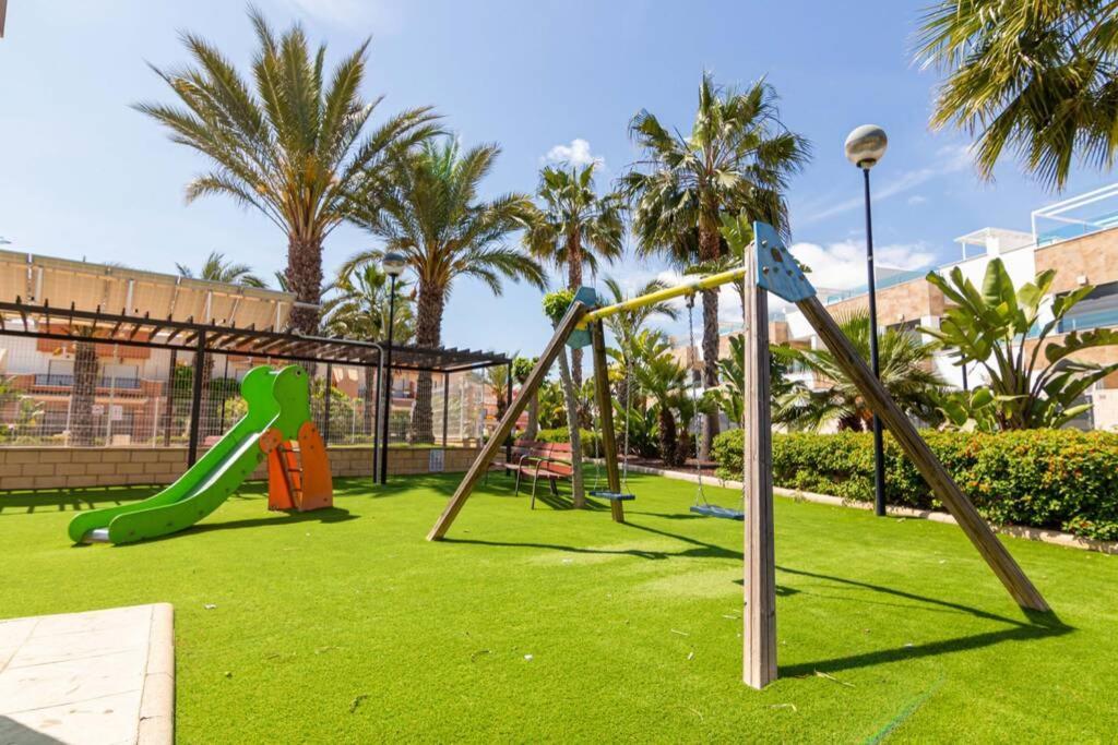 Manantial. Precioso Duplex Con Piscina Privada. * Orihuela