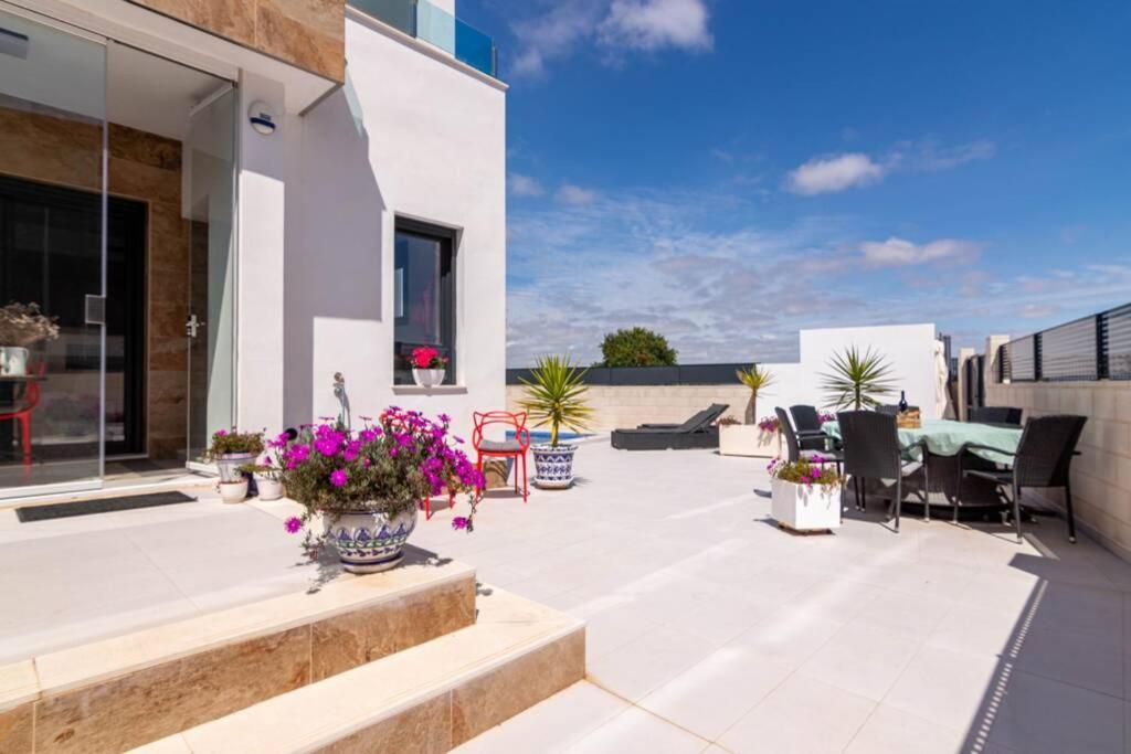 Manantial. Precioso Duplex Con Piscina Privada. Apartment