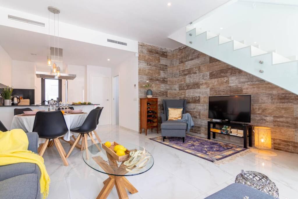 Manantial. Precioso Duplex Con Piscina Privada. Apartment *