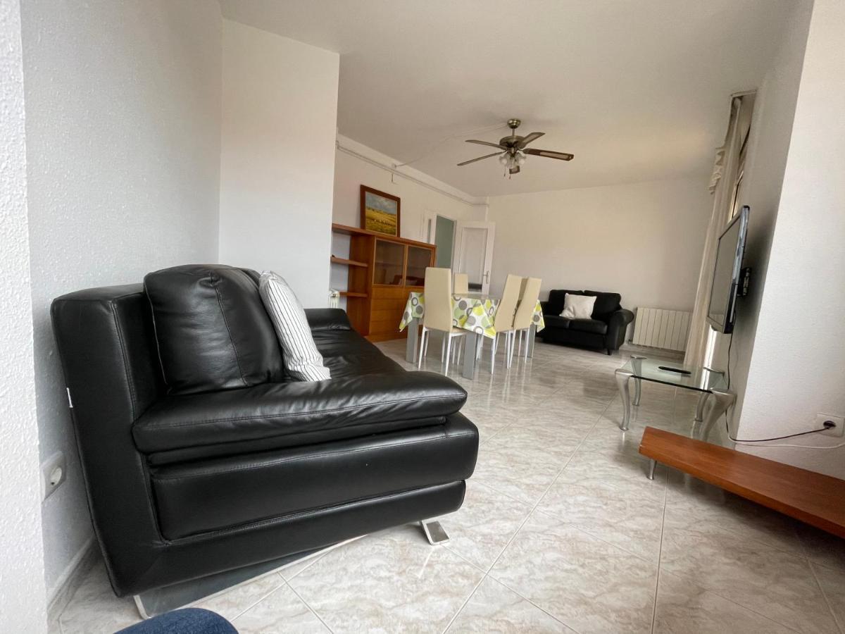 7 Personas En Calafell, Barcelona. Apartamento