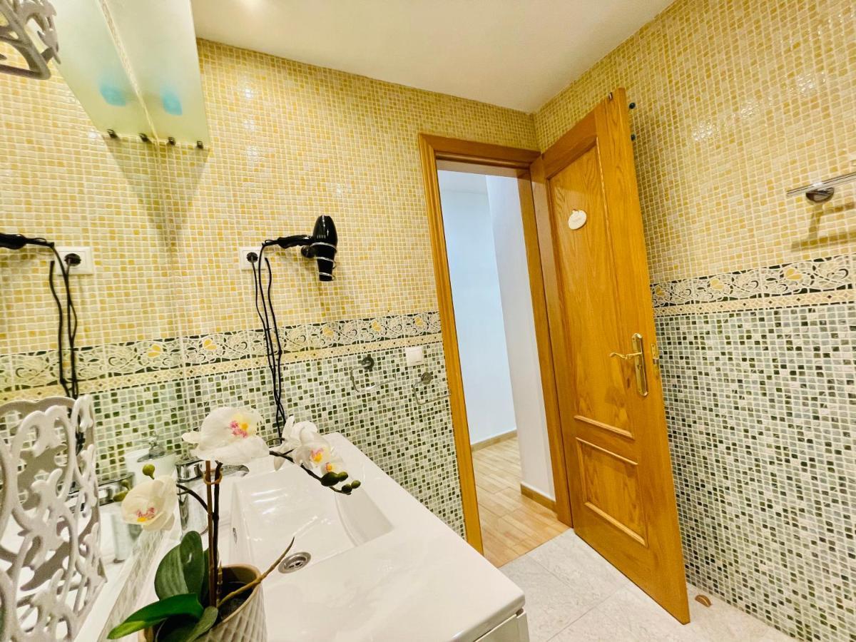 San Antonio - Beach, Pool And Terrace Apartamento *