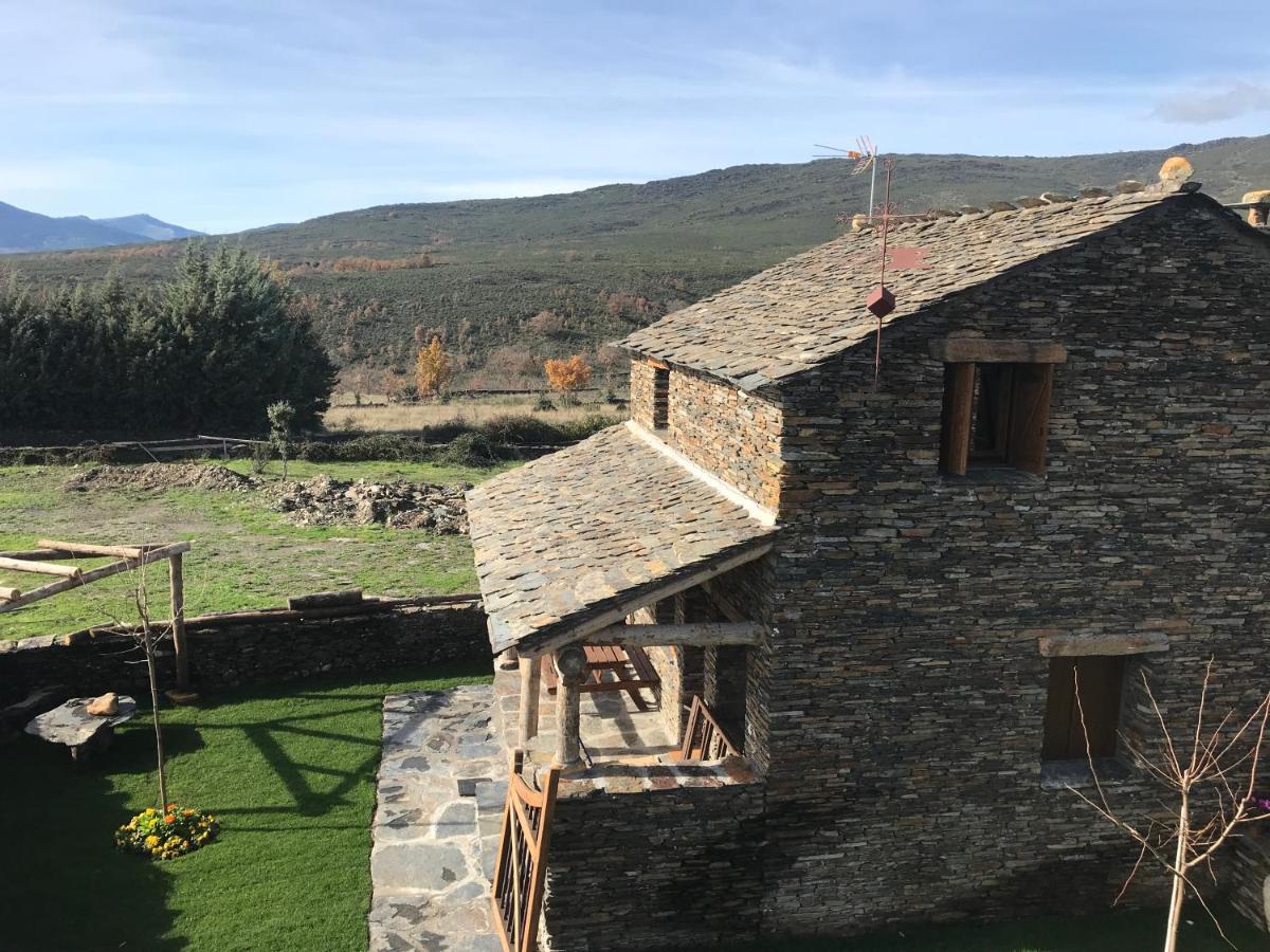 Refugios Del Valle Negro * Campillo de Ranas