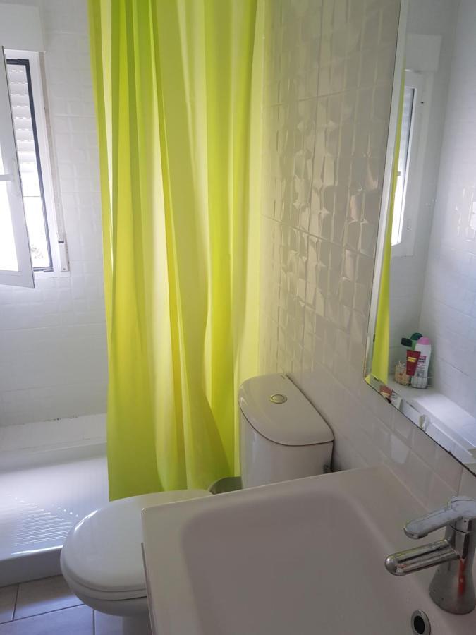 Habitacion En La Playa De Gandia Valencia Homestay