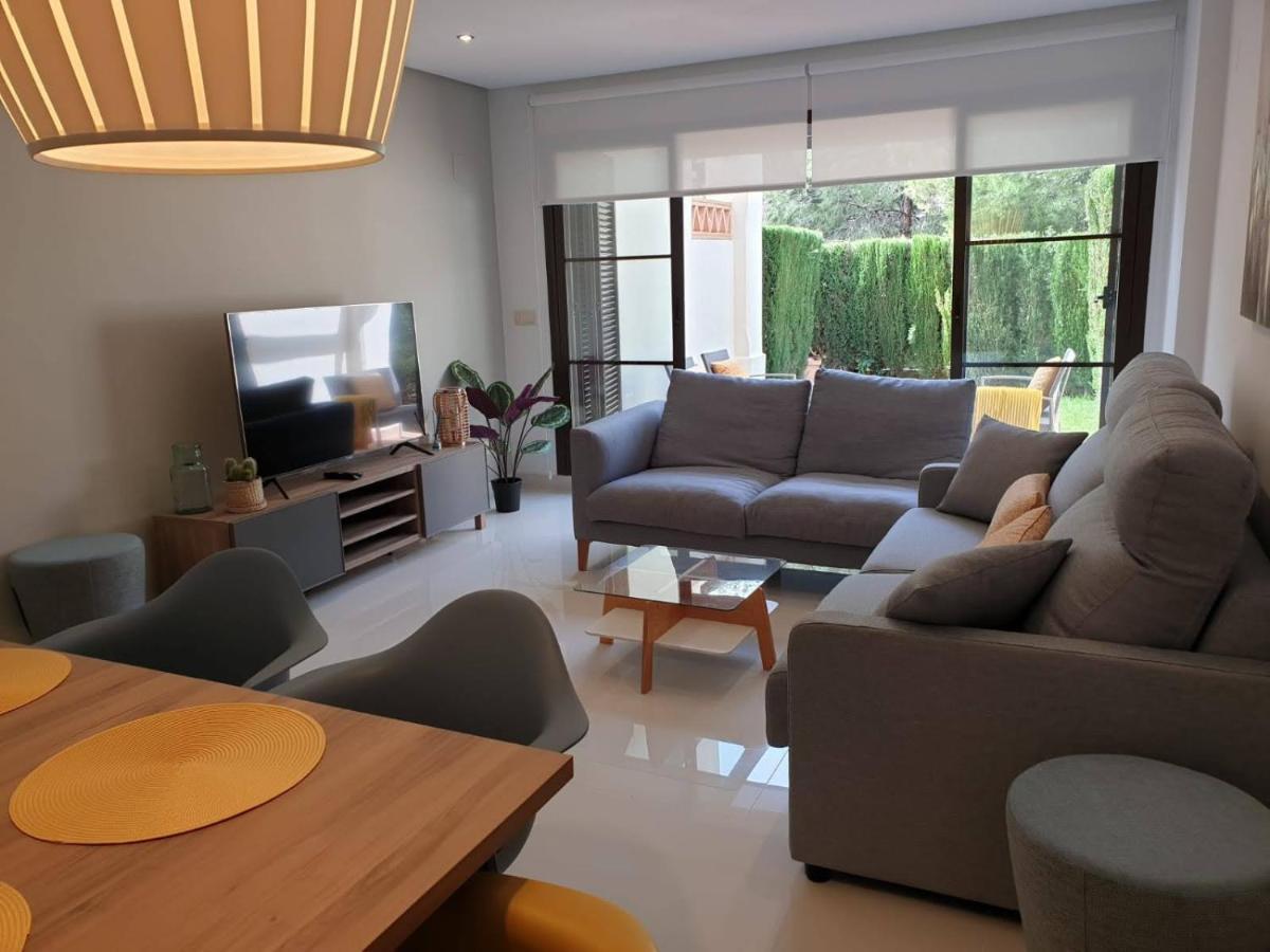 Holiday home Adosado Olivos, Sierra Cortina