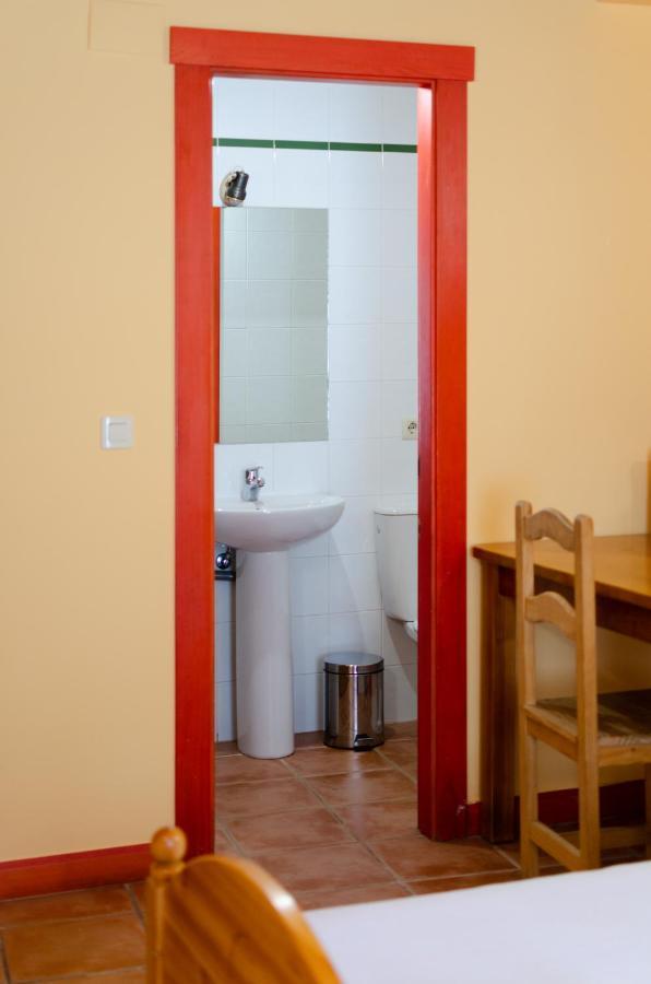 Hostal El Pajar De Agés - Exclusivo Peregrinos Ages