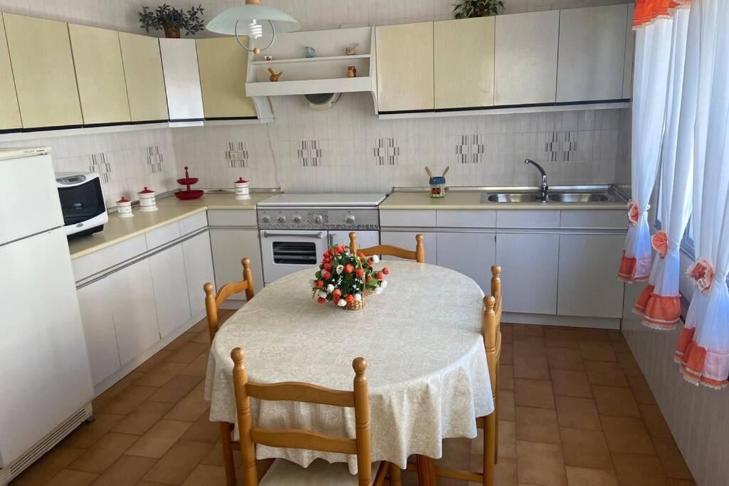 Raxomar Apartment *