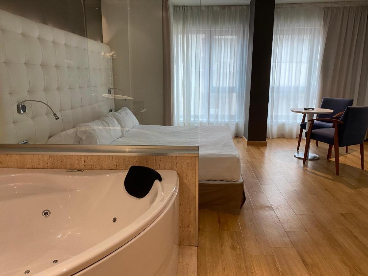 Hotel Duerming Longoria Plaza