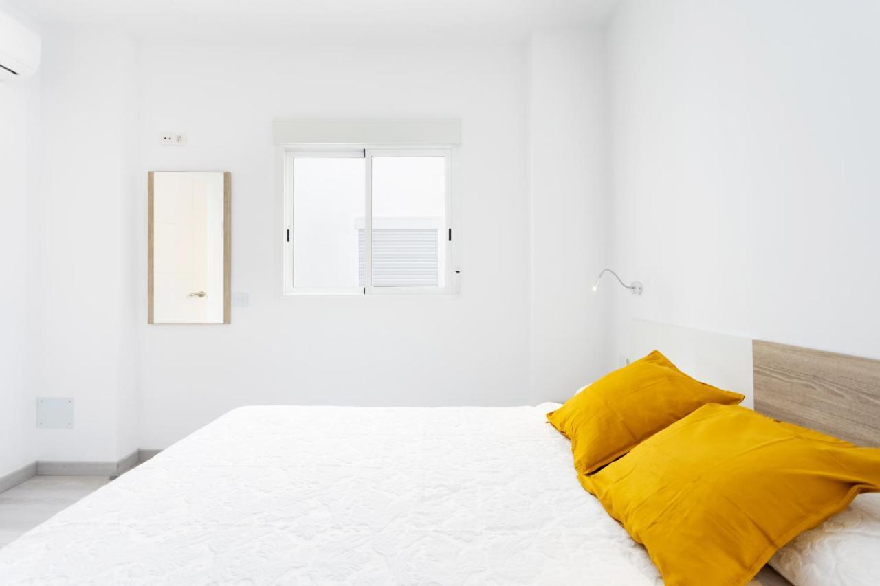 Home2book Sea Front Teresitas 4 Apartamento *