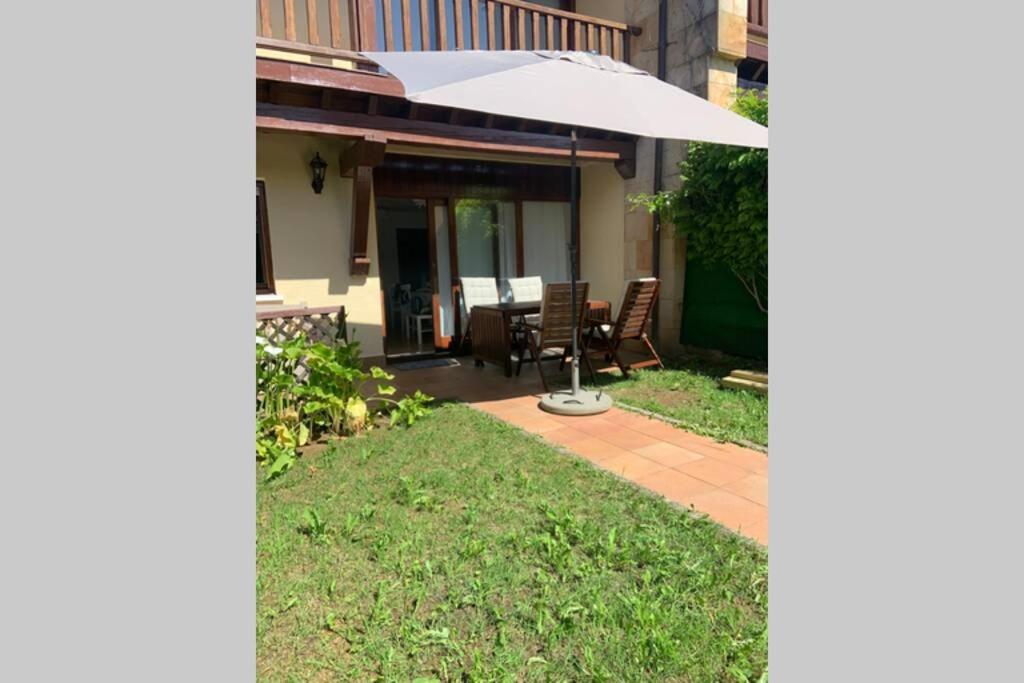 En El Paseo De Manuel Noriega, Nº 9, Con Jardín Privado, Wifi, En Apartamento *