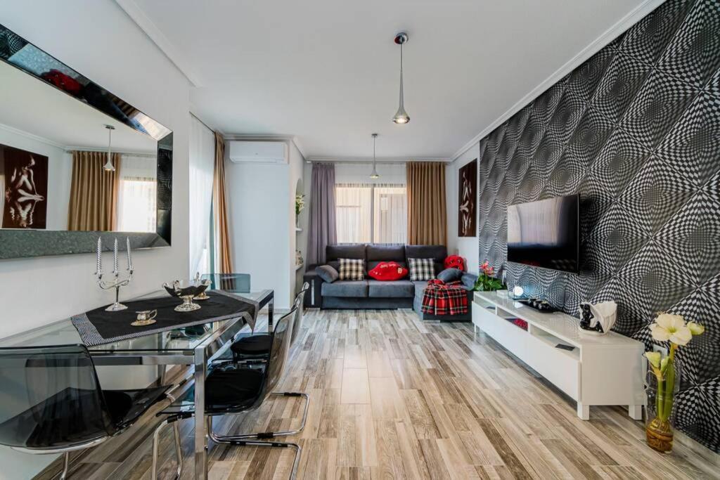 Apartment La Perla De Torrevieja