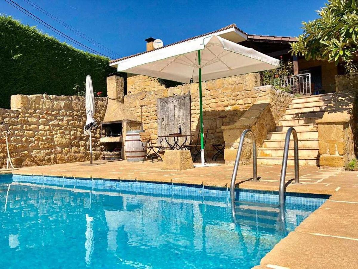 Sagastienea Con Piscina Y Tenis En La Rioja * Samaniego