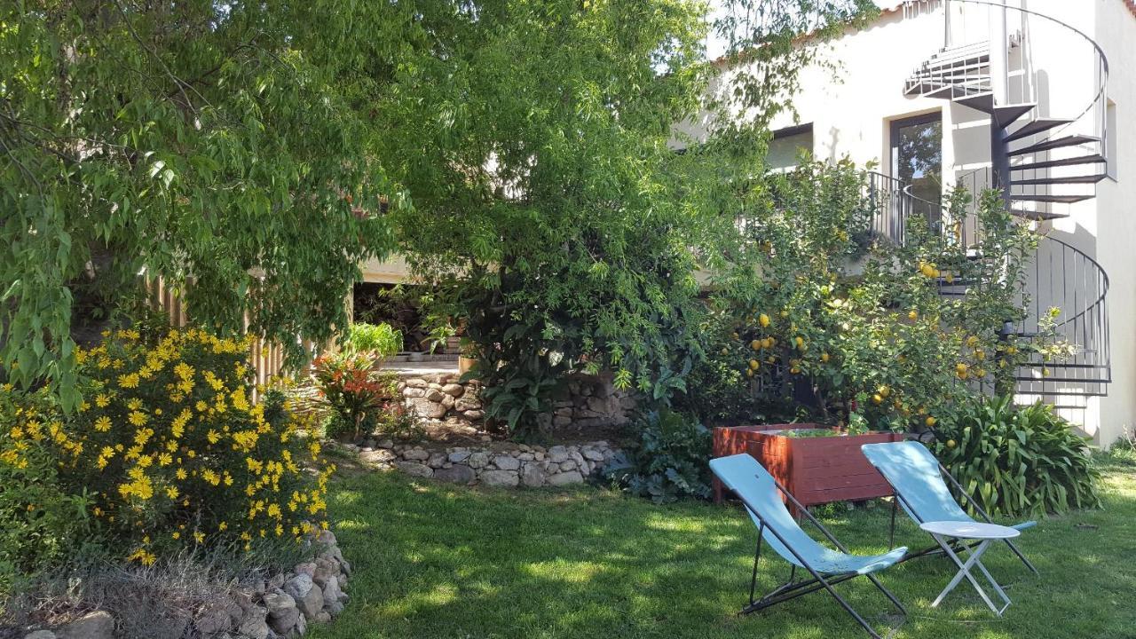 La Casa Dels Lledoners Bed and breakfast *