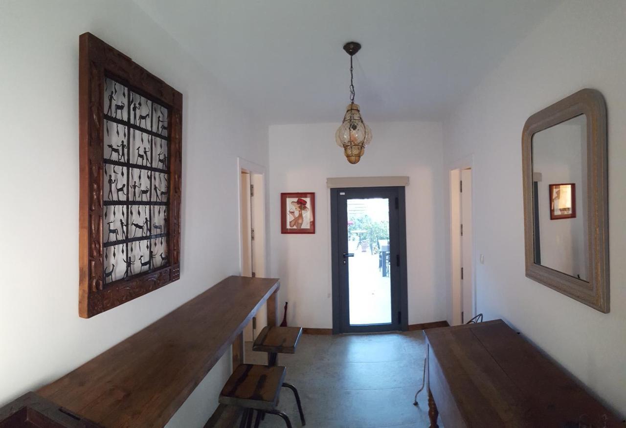 La Casa Dels Lledoners Bed & Breakfast Masarach