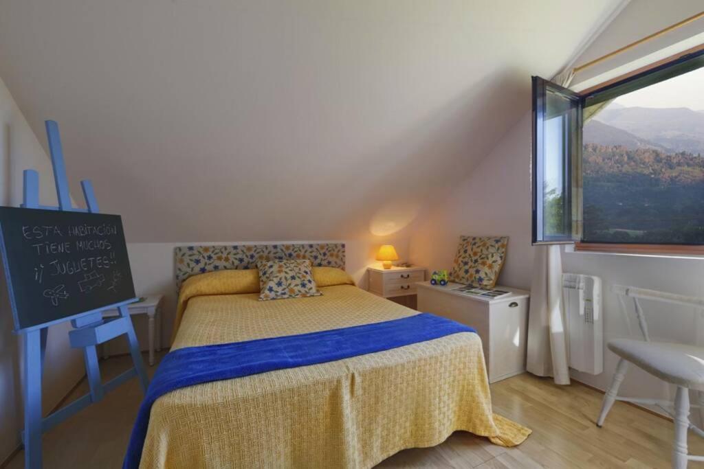 Casa Con Gran Jardín Y Piscina En Cabarceno Сasa de vacaciones Villanueva (Cantabria)
