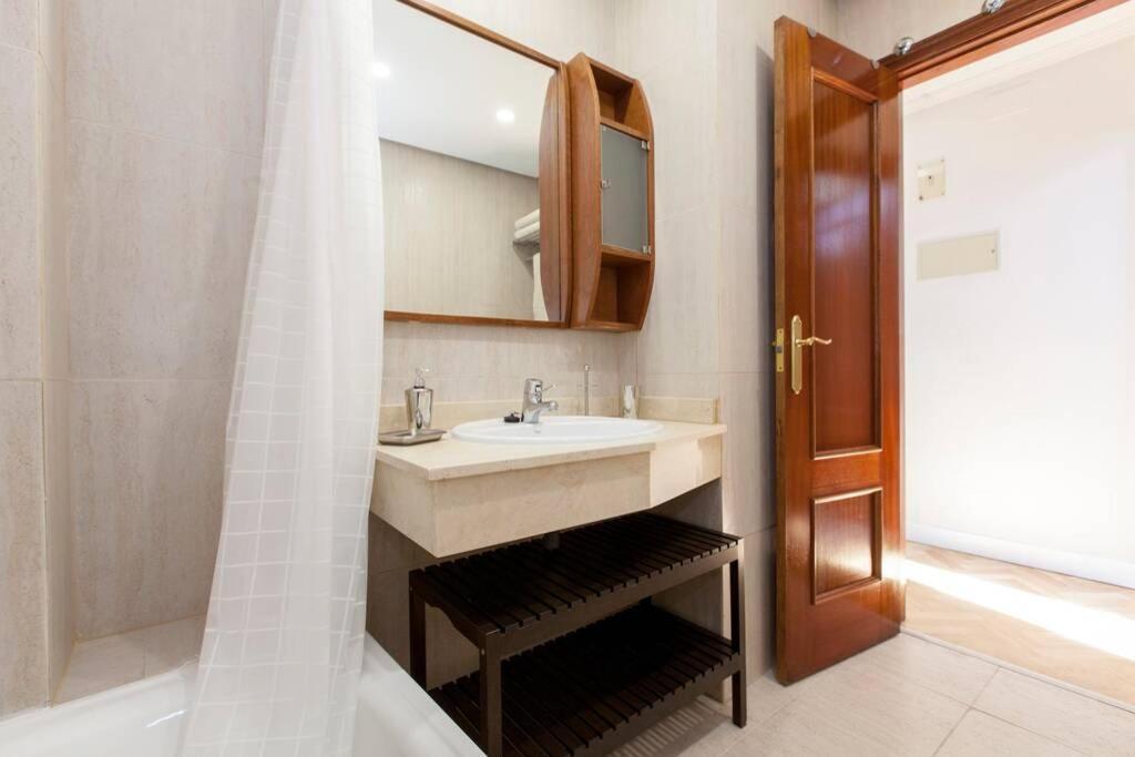 Apartment Homeabout Lavapies I Madrid