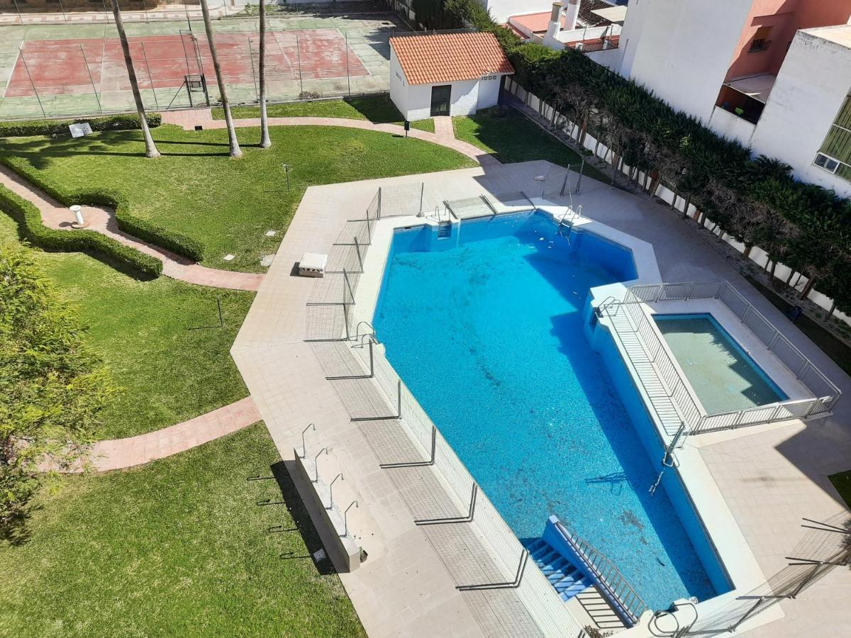 Flat Studio 150m From The Beach With Pool * Torre Del Mar