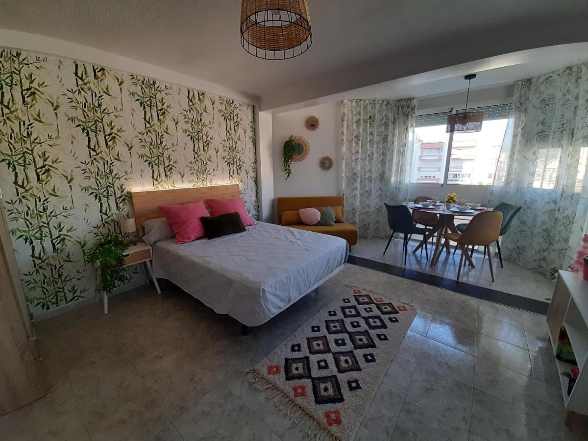 Flat Studio 150m From The Beach With Pool Apartamento