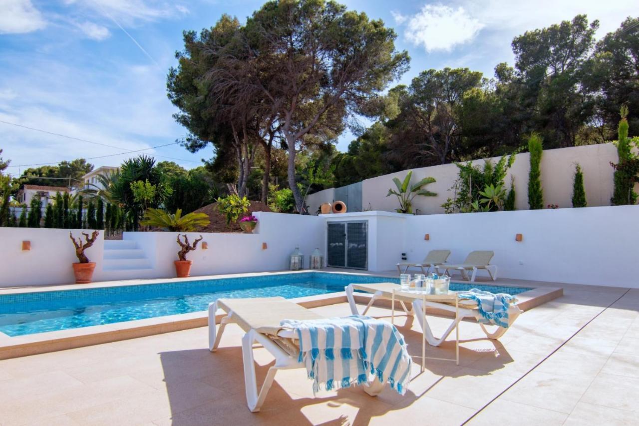 Cala Advocat Villa *