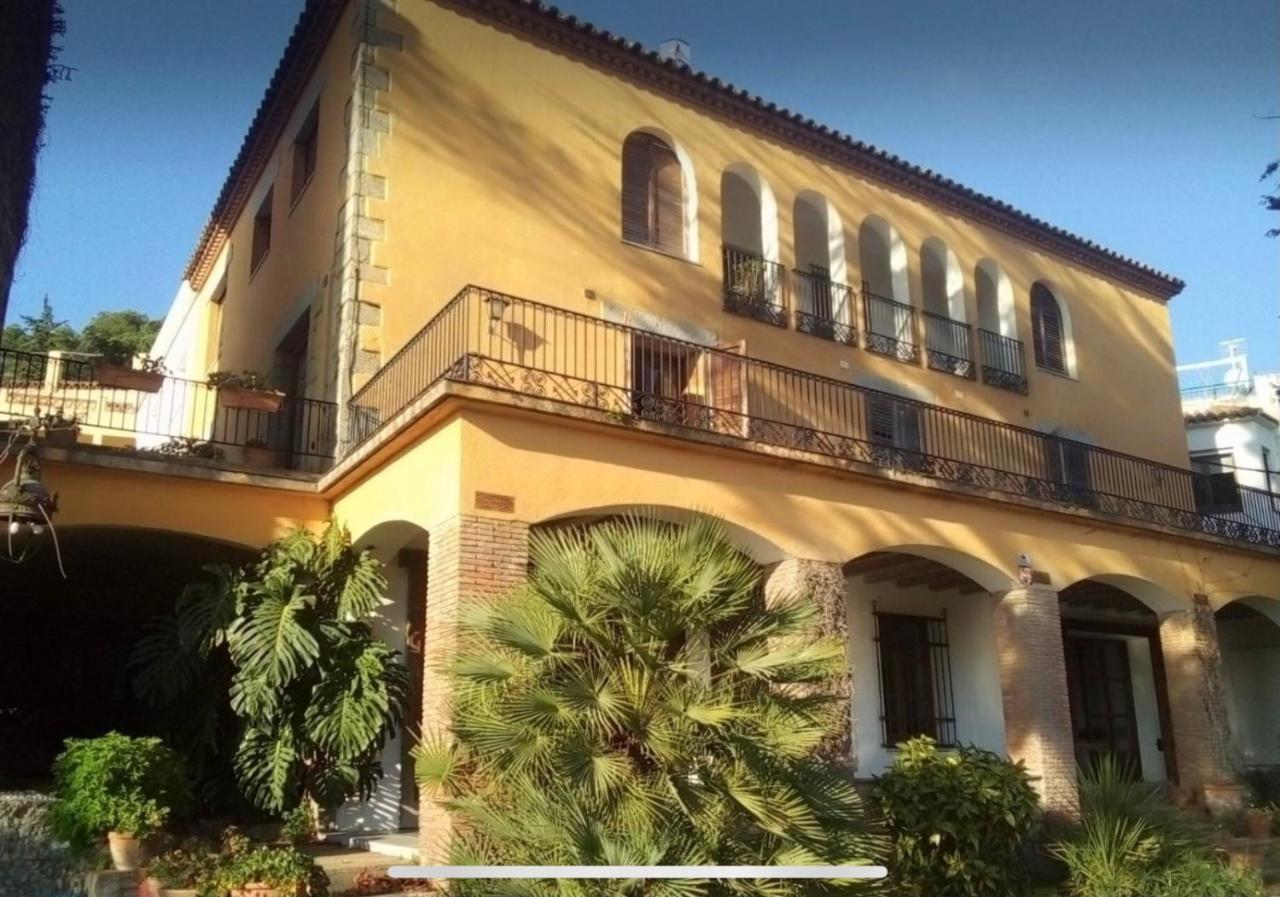 Villa Medieval Tower & By The Sea Caldes D'Estrach