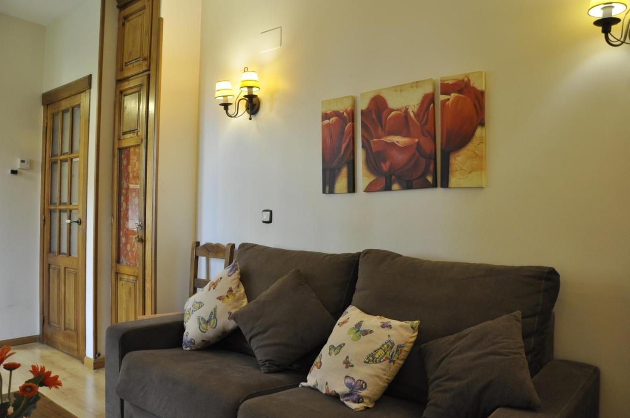 Pirineos Apartamento *