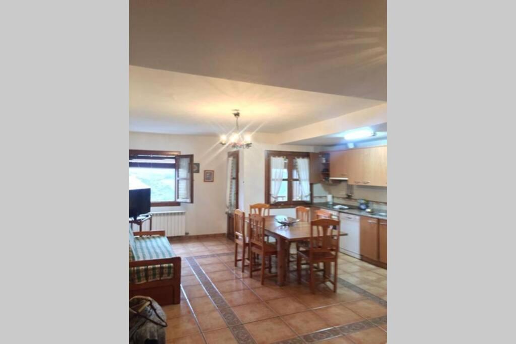 Apartment Apartamento San Hipolito Alquezar