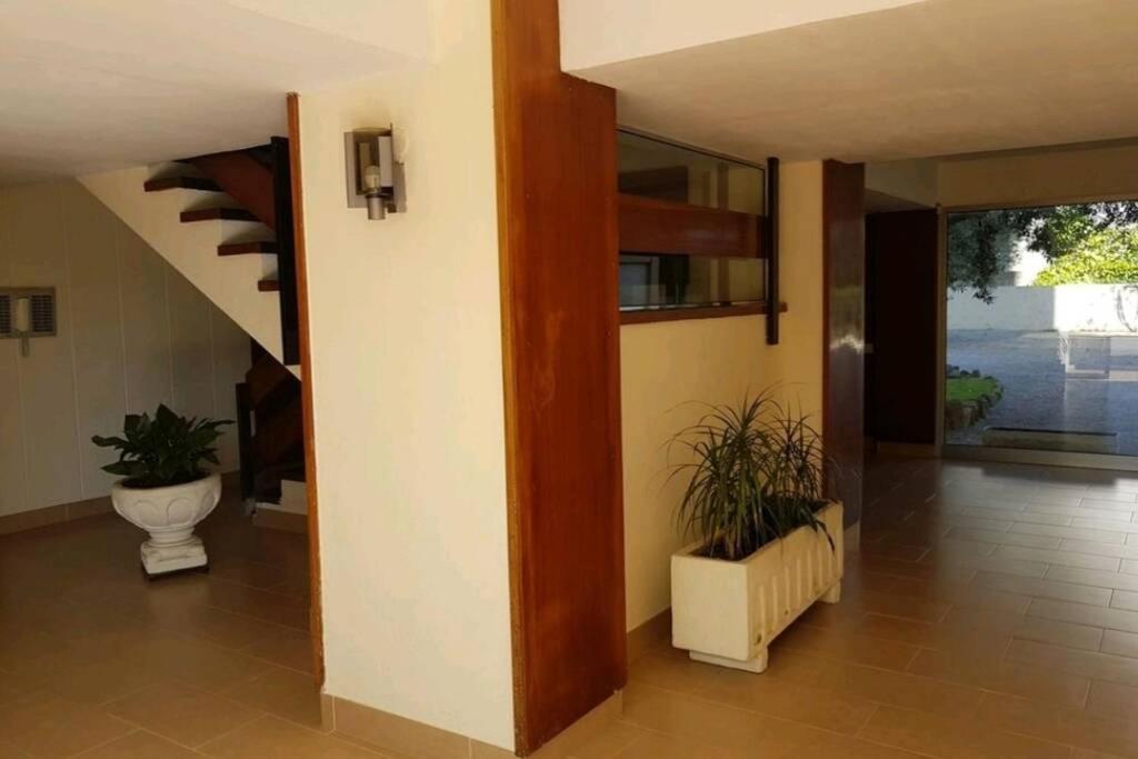 Apartamento Junto Al Mar Con Jardin Comunitario Y Parking