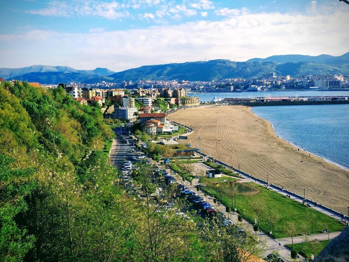 En La Playa Con Parking Privado Apartamento