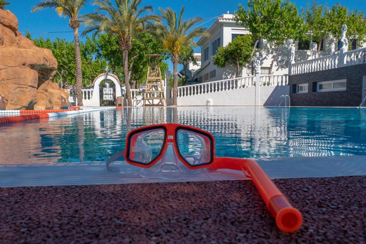 Vacanceselect Mobil Homes - Camping Playa Tropicana Campsite