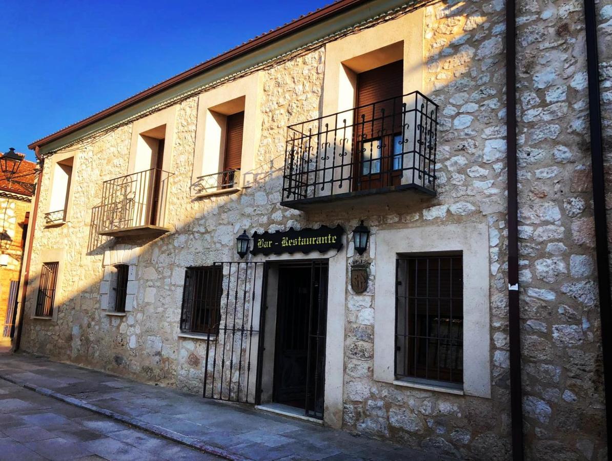 La Casa De Hotel
