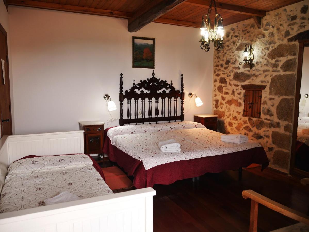 Casa Dos Muros Y Actividades En La Ribeira Sacra Panton